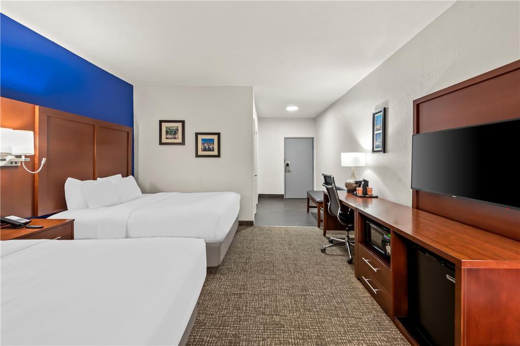 Comfort Inn & Suites Fairborn Near Wright Patterson Afb Стая снимка