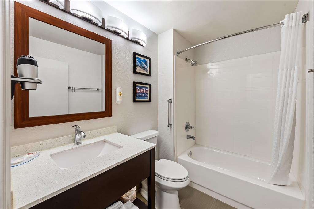 Comfort Inn & Suites Fairborn Near Wright Patterson Afb Стая снимка